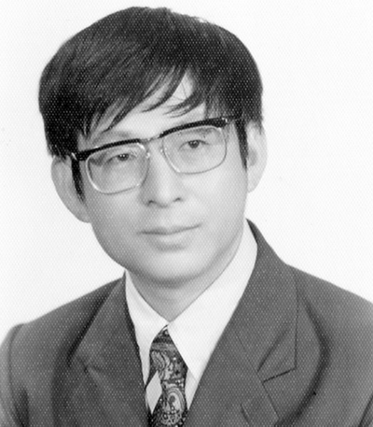 象棋国手钱洪发.jpg 象棋国手钱洪发.jpg