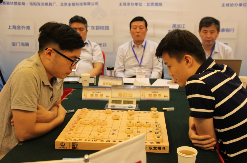 陈泓盛对阵赵殿宇