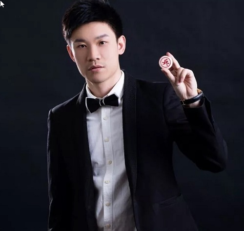 象棋大师陈栋