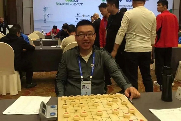 业余棋手王廓获得2020年男子全国象棋个人赛冠军